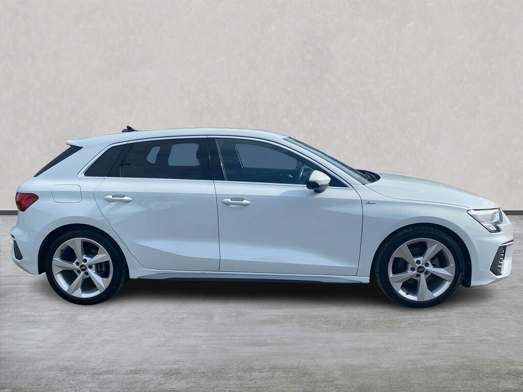 Audi A3 1.5 Tfsi 35 S Line Sportback Eur White #3