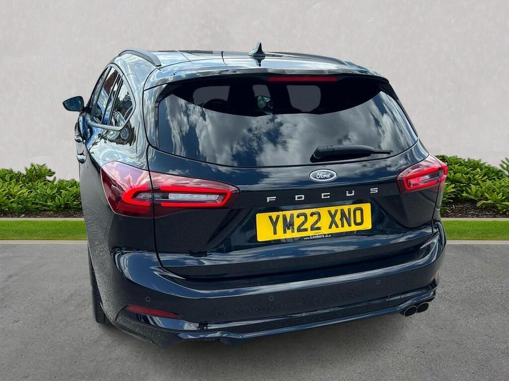 Ford Focus Ford 1.5 Titanium Vignale 8Spd 120Ps Red #2