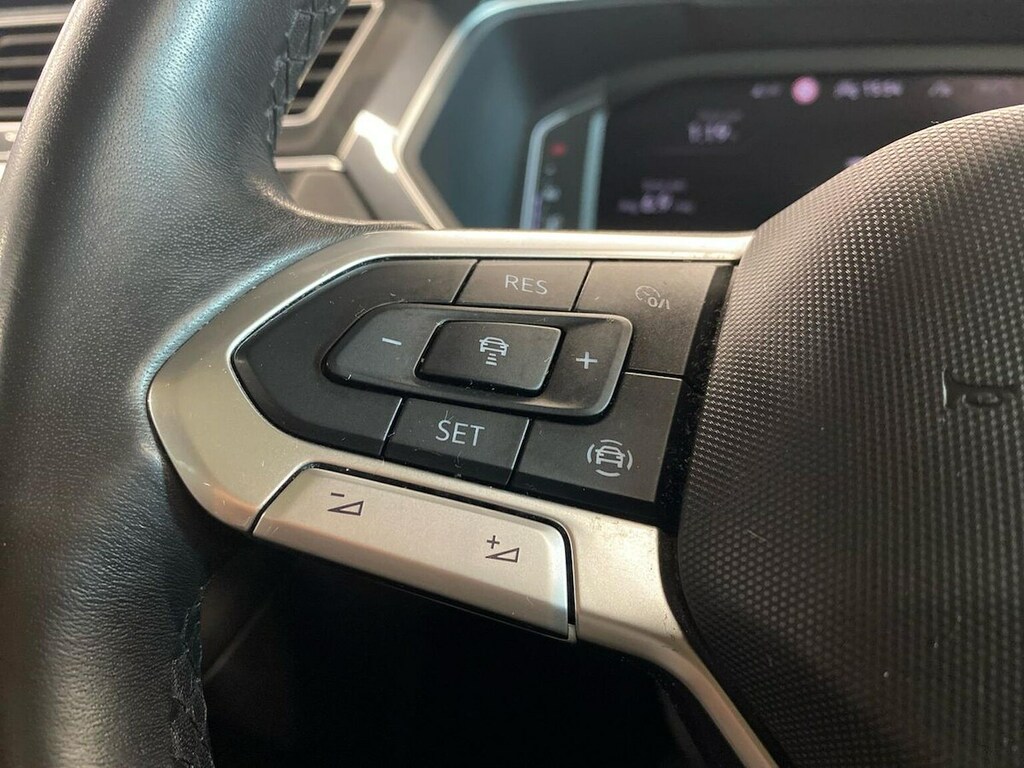 Volkswagen Tiguan Active Grey #26