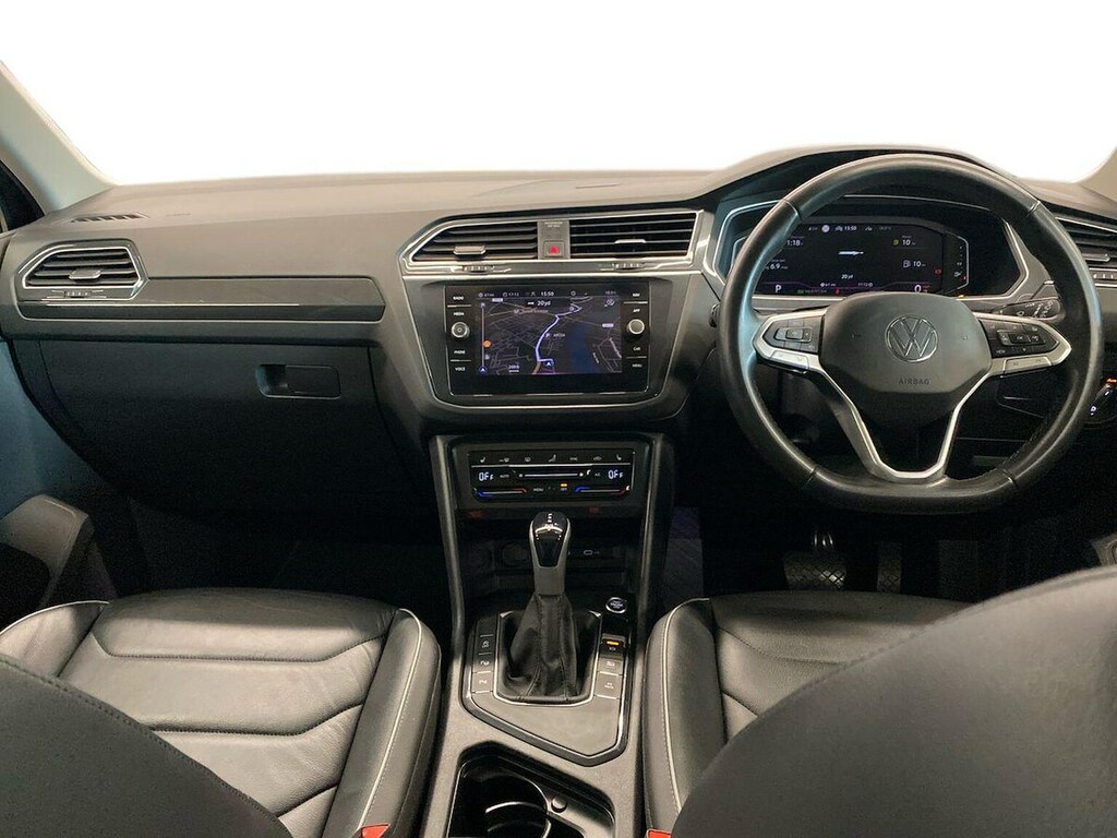 Volkswagen Tiguan Active Grey #8