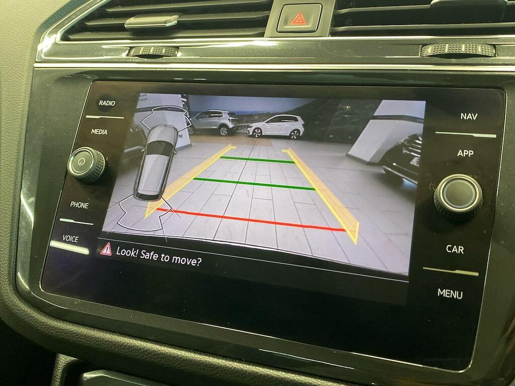 Volkswagen Tiguan Active Grey #23