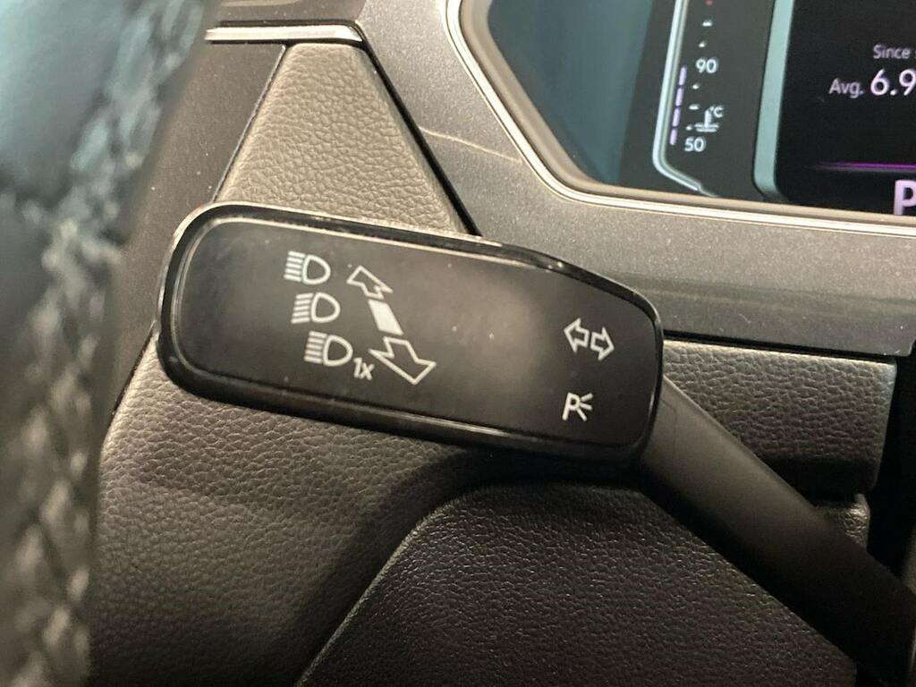 Volkswagen Tiguan Active Grey #28