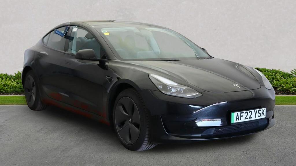 Tesla Model 3 Standard Plus Black