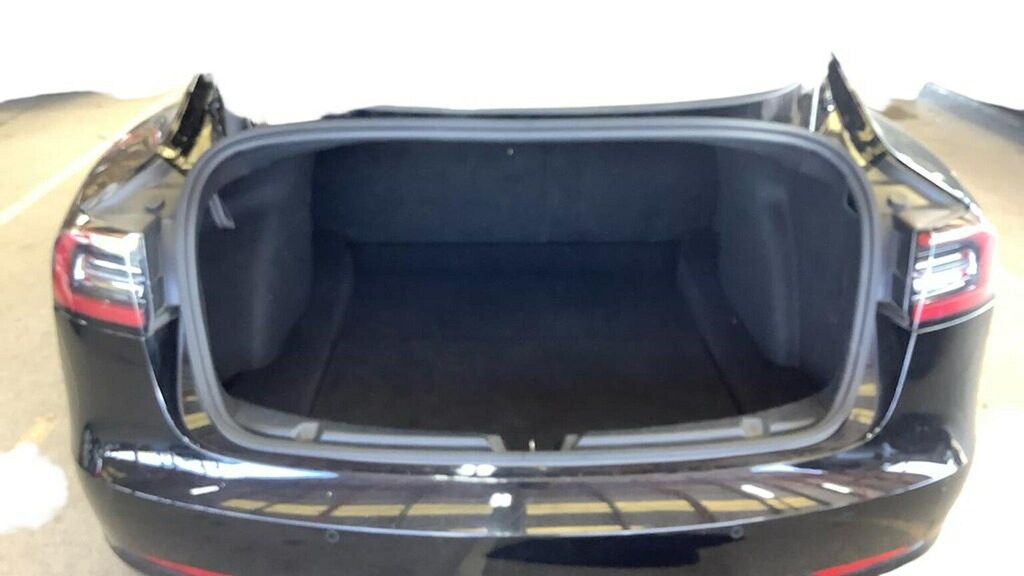 Tesla Model 3 Saloon Rwd 241 Bhp Black #9