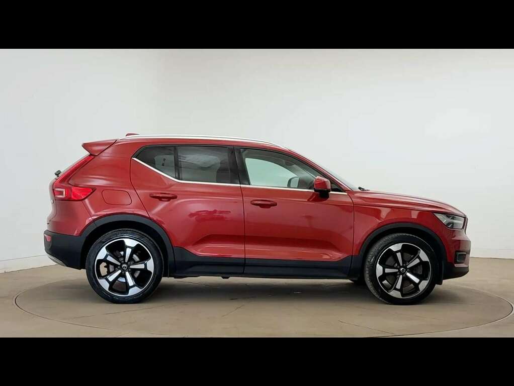 Volvo XC40 1.5 T5 Recharge Phev Inscription Pro Red #5