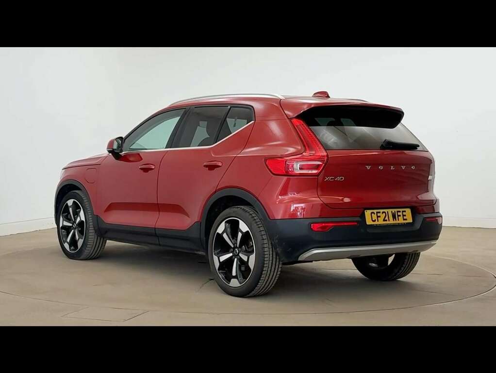 Volvo XC40 1.5 T5 Recharge Phev Inscription Pro Red #2