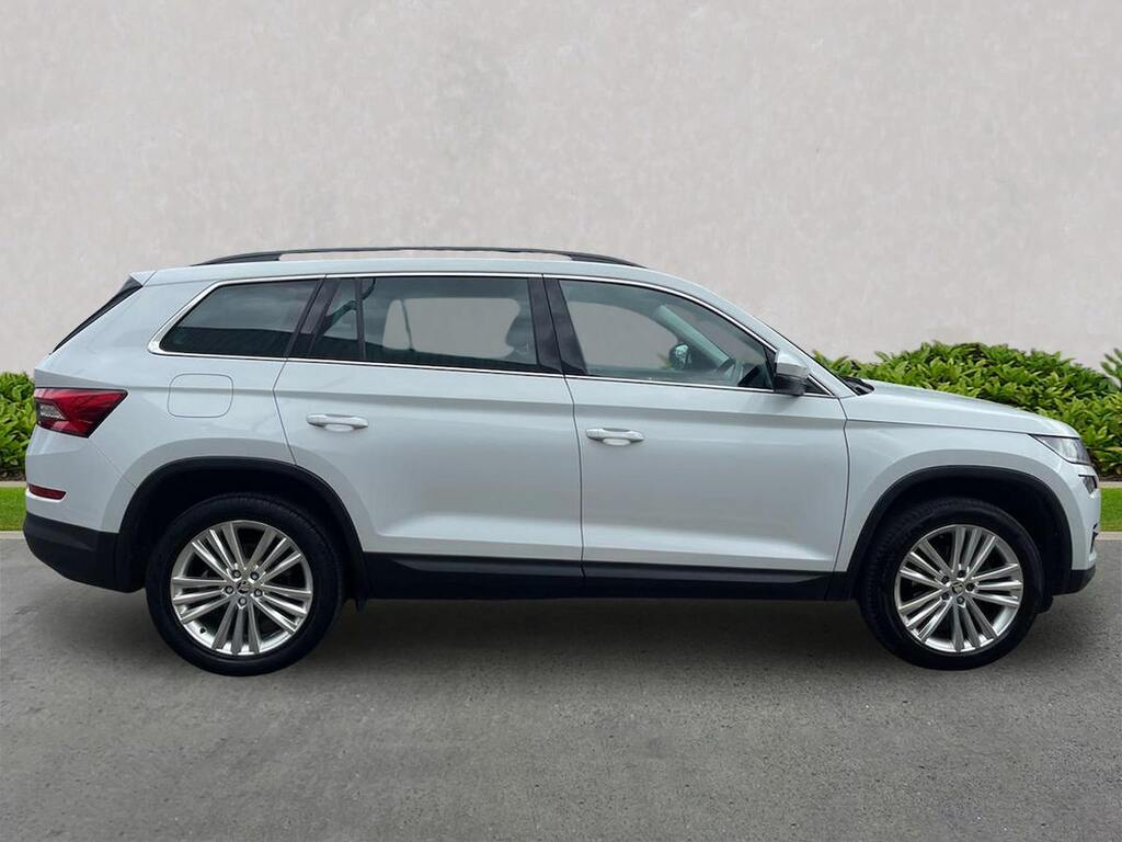 Skoda Kodiaq 1.5 Tsi Se L Dsg 7 Seat White #3