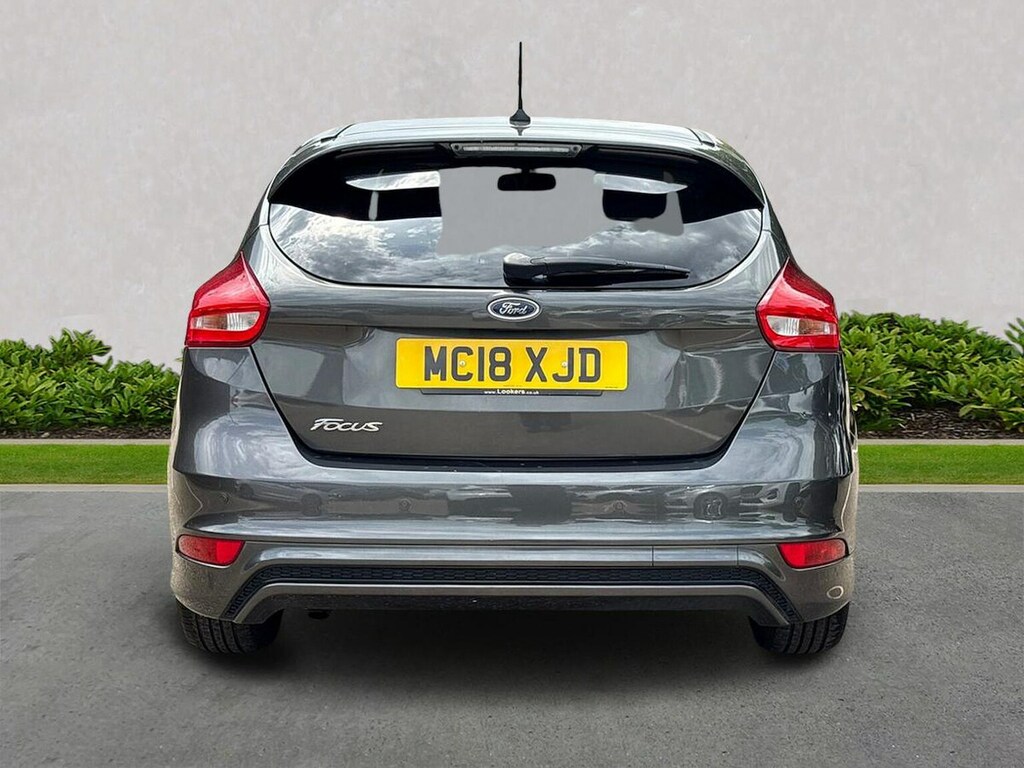Ford Focus 1.5 Tdci St-line Hatchback Euro Black #4