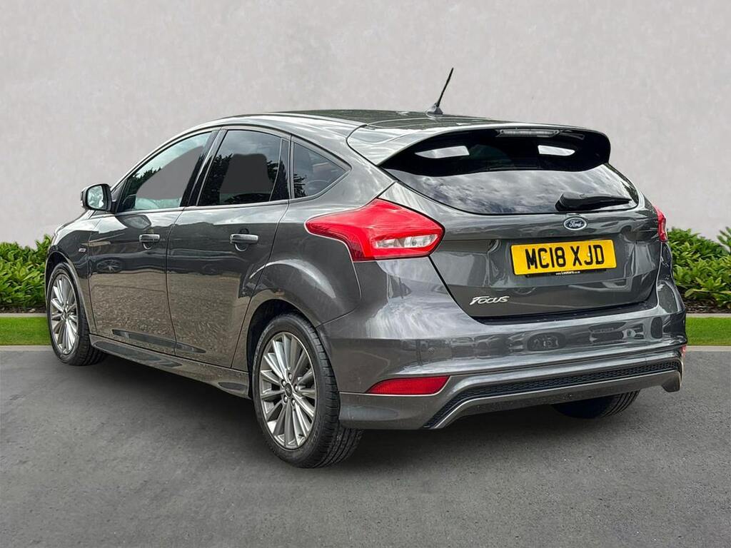Ford Focus 1.5 Tdci St-line Hatchback Euro Black #2