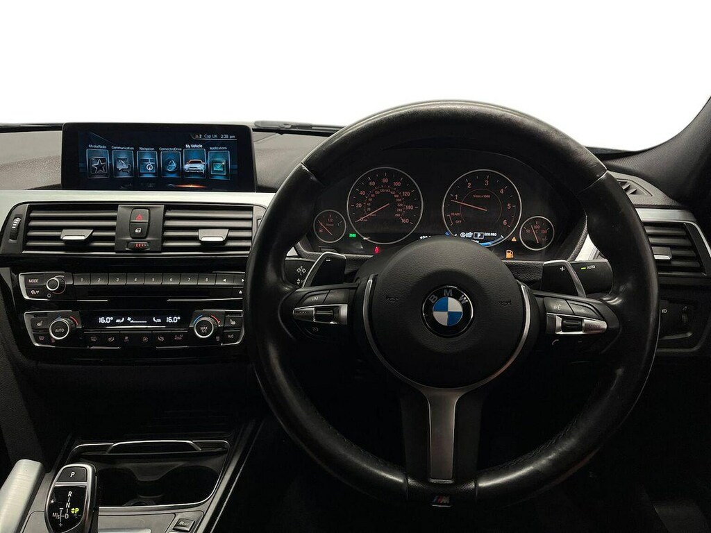 BMW 3 Series 320D Sport White #9
