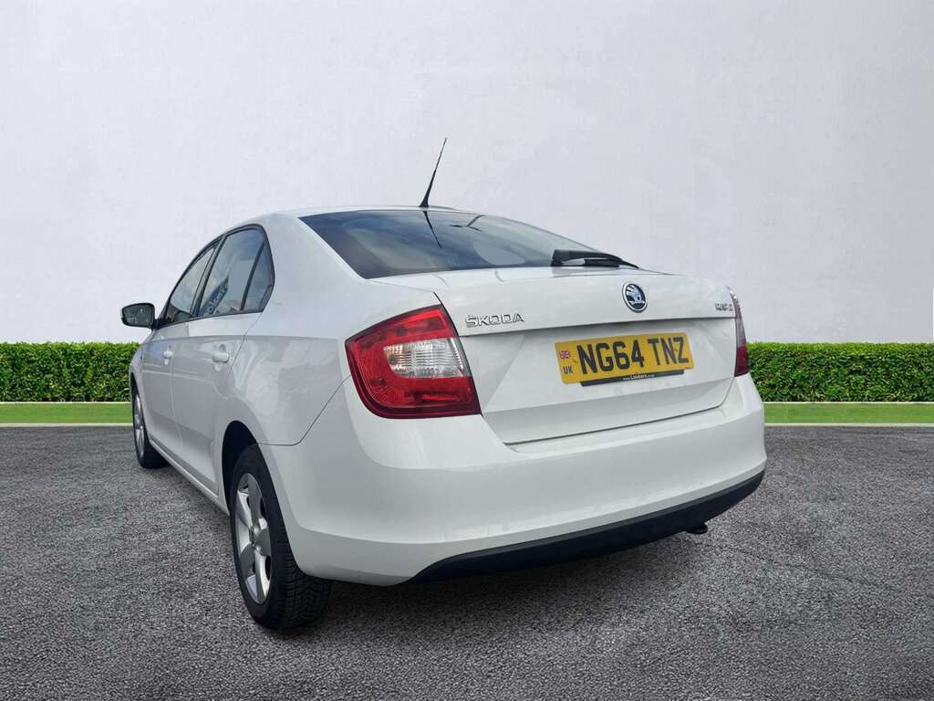 Skoda Rapid 1.2 Tsi Se White #5
