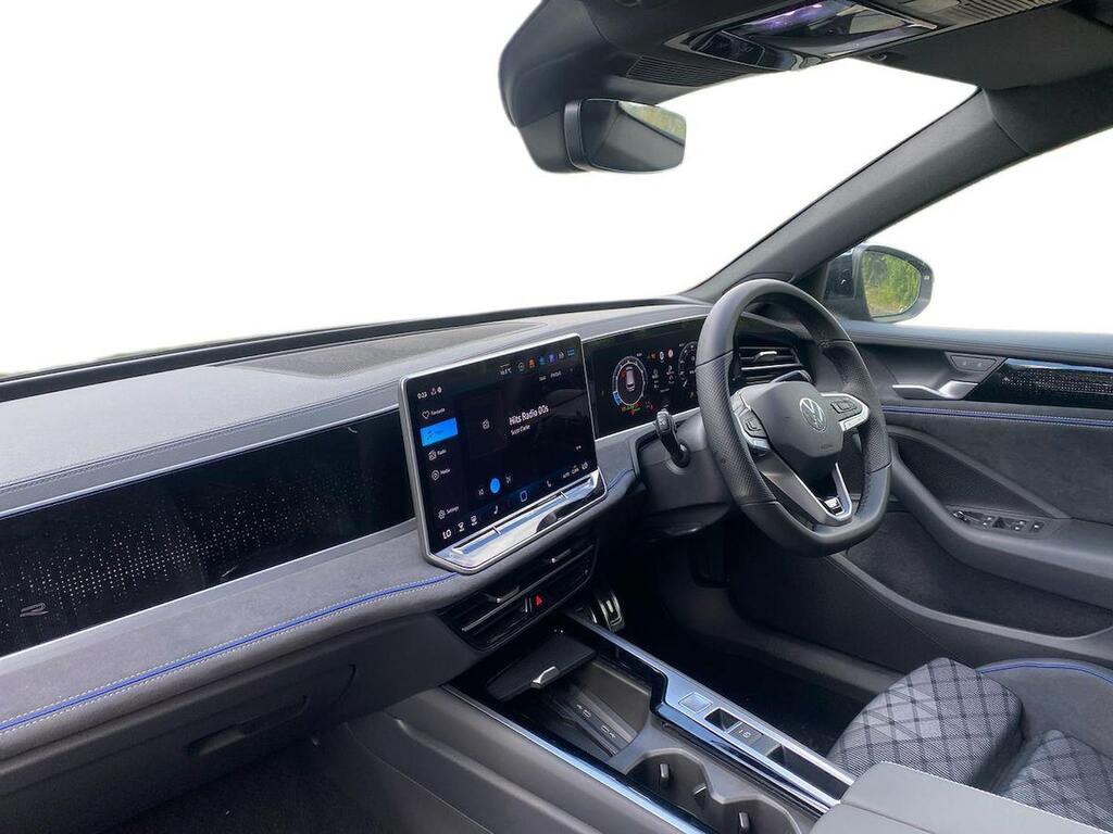 Volkswagen Passat 1.5 Etsi R-line Dsg Black #6