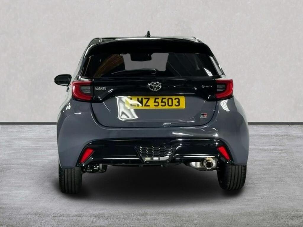 Toyota Yaris 1.5 Hybrid 130 Gr Sport Cvt #4