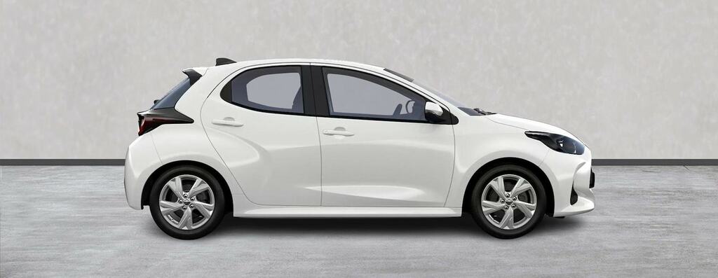 Toyota Yaris 1.5 Vvt-h Icon Hatchback Hybrid E-cvt E White #3