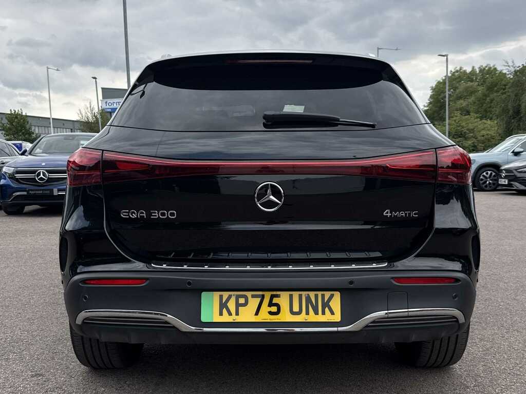 Mercedes-Benz EQA Eqa 300 4M 168Kw Amg Line Executive 70.5Kwh At Black #6
