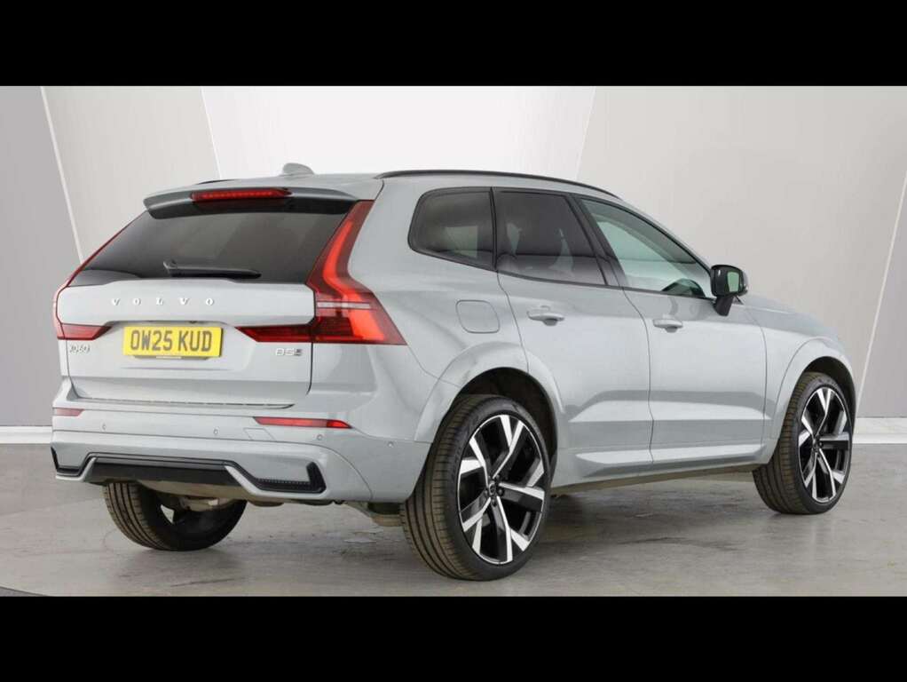 Volvo XC60 2.0 B5p Ultra Dark Awd Geartronic OW25KUD Grey #2