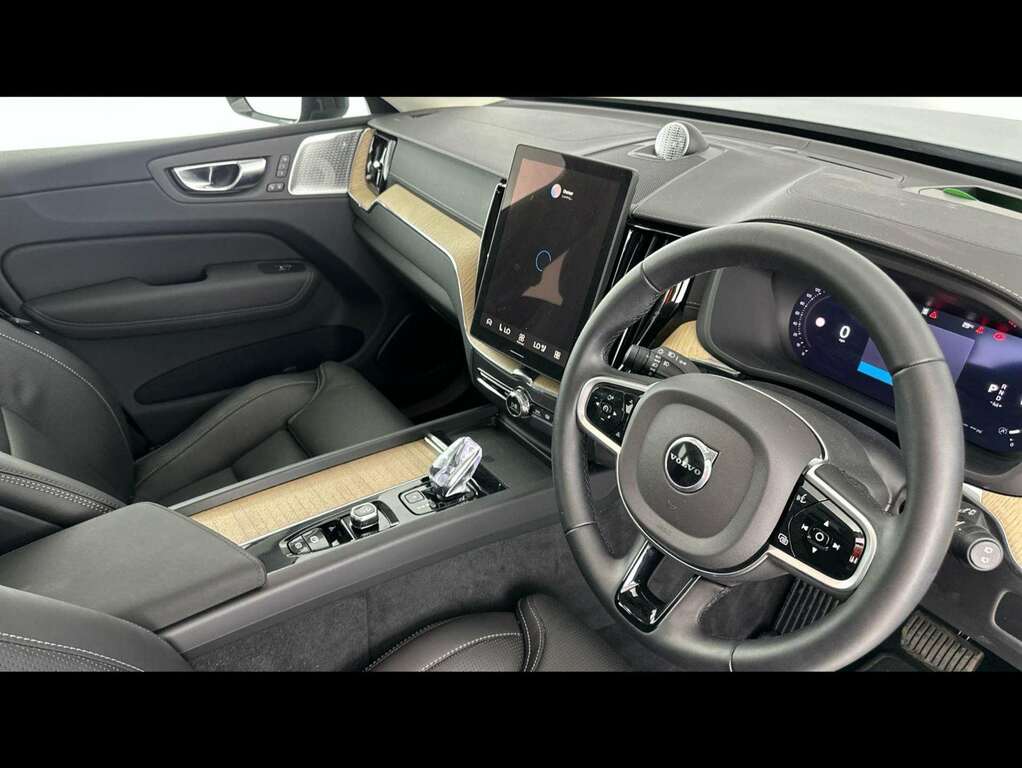 Volvo XC60 2.0 B5p Ultra Dark Awd Geartronic OW25KUD Grey #4