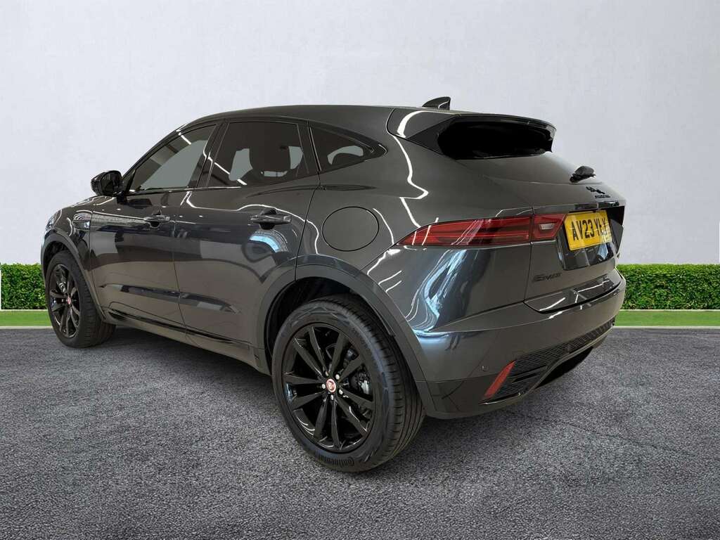 Jaguar E-Pace 1.5 P300e R-dynamic Black Grey #2