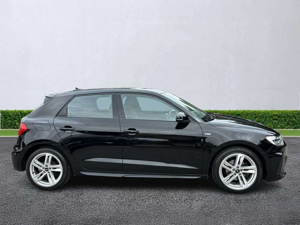 Audi A1 30 Tfsi 110 S Line LC22ZWF Black #3