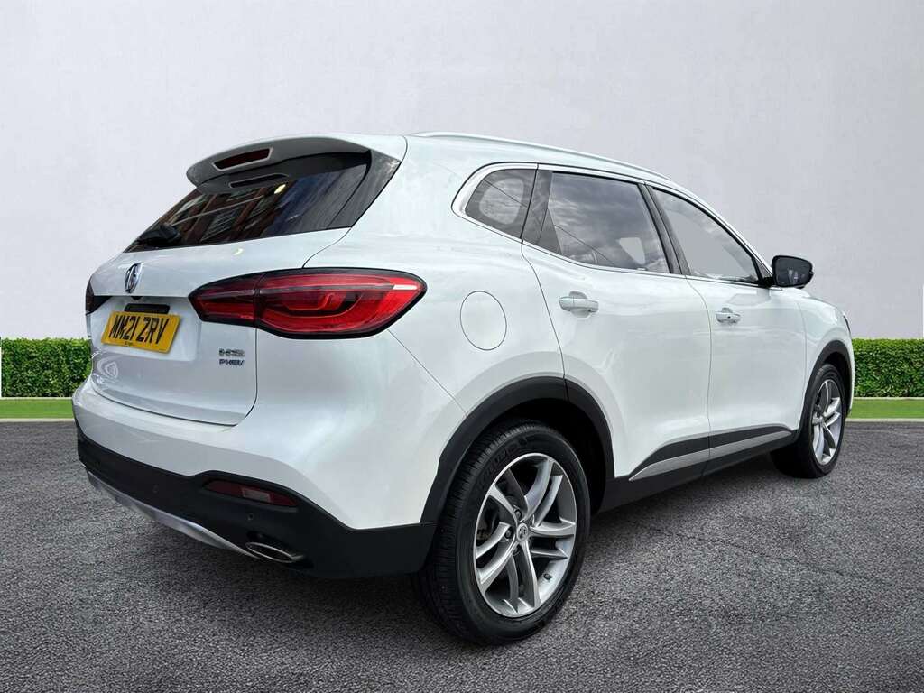 MG HS 1.5T-gdi Excite 2Wd White #16