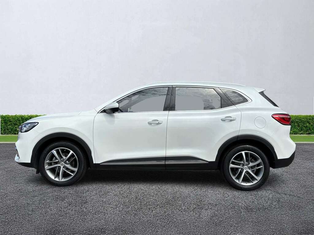 MG HS 1.5T-gdi Excite 2Wd White #17