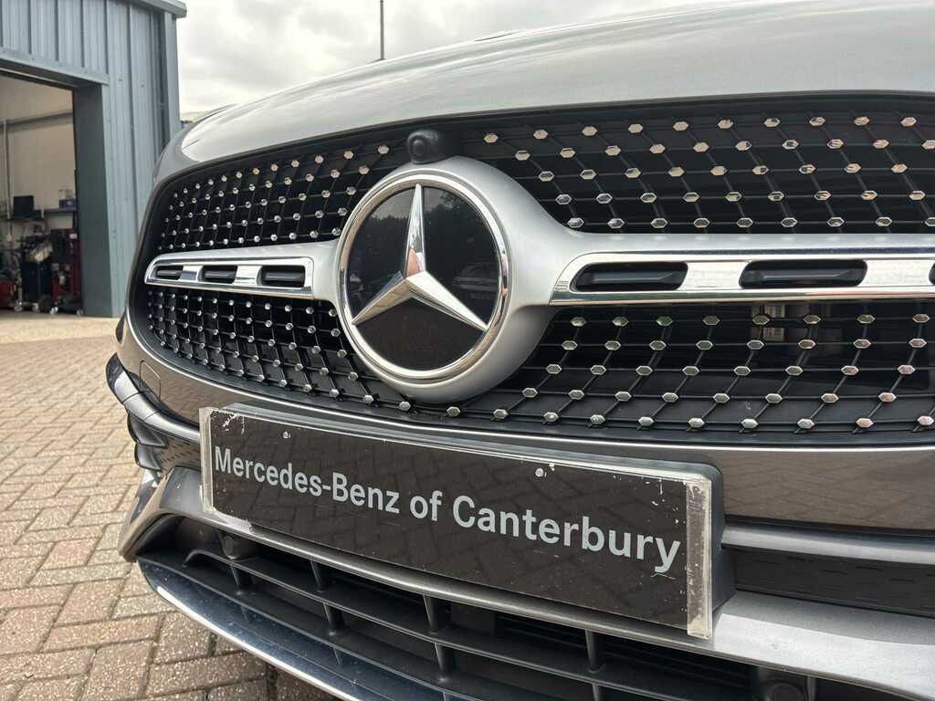 Mercedes-Benz GLA Class Gla 35 4Matic Premium Blue #32