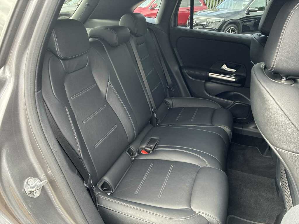 Mercedes-Benz GLA Class Gla 35 4Matic Premium Blue #16
