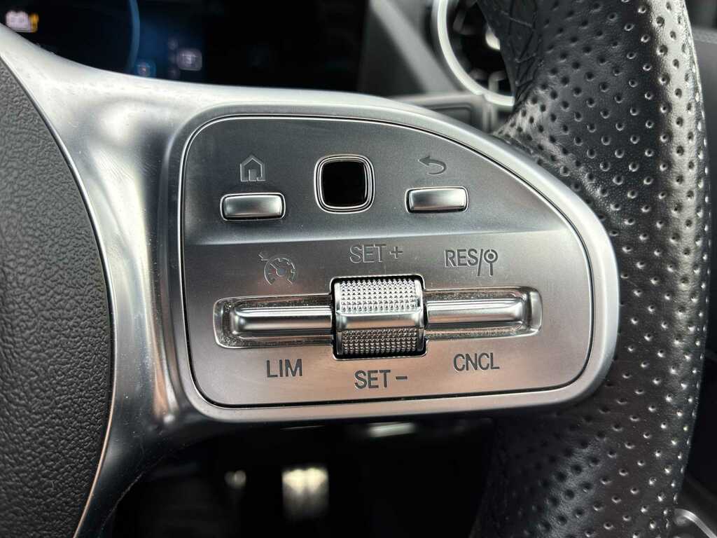 Mercedes-Benz GLA Class Gla 35 4Matic Premium Blue #23