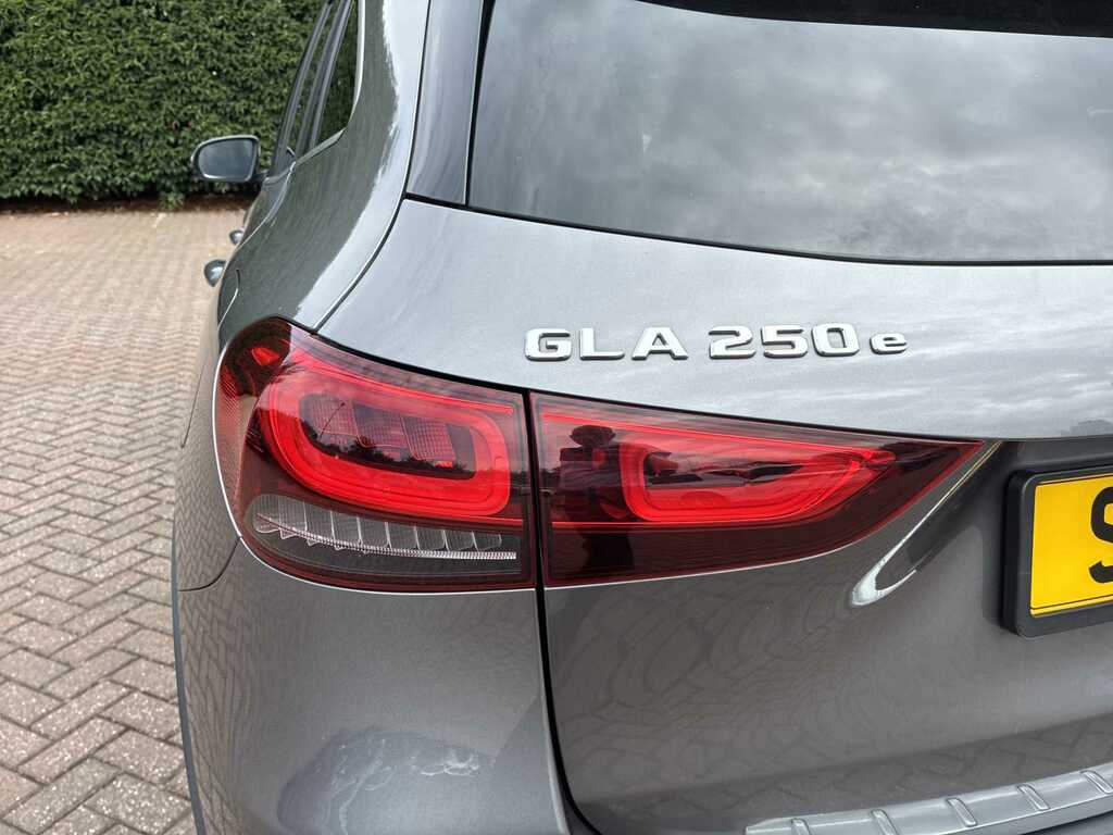Mercedes-Benz GLA Class Gla 35 4Matic Premium Blue #35