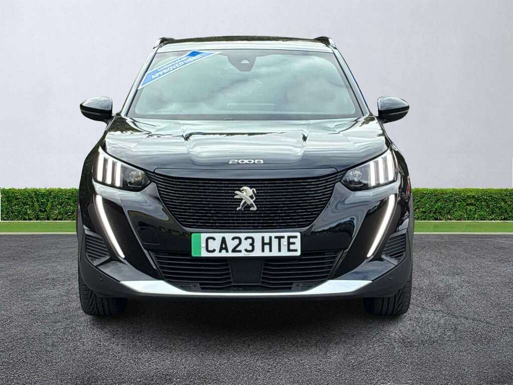 Peugeot e-2008 100Kw Gt 50Kwh Black #5