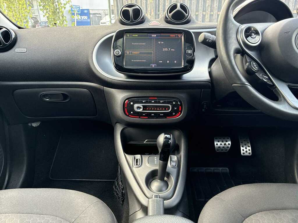 Smart Forfour 17.6Kwh Premium Hatchback 22Kw Black #13