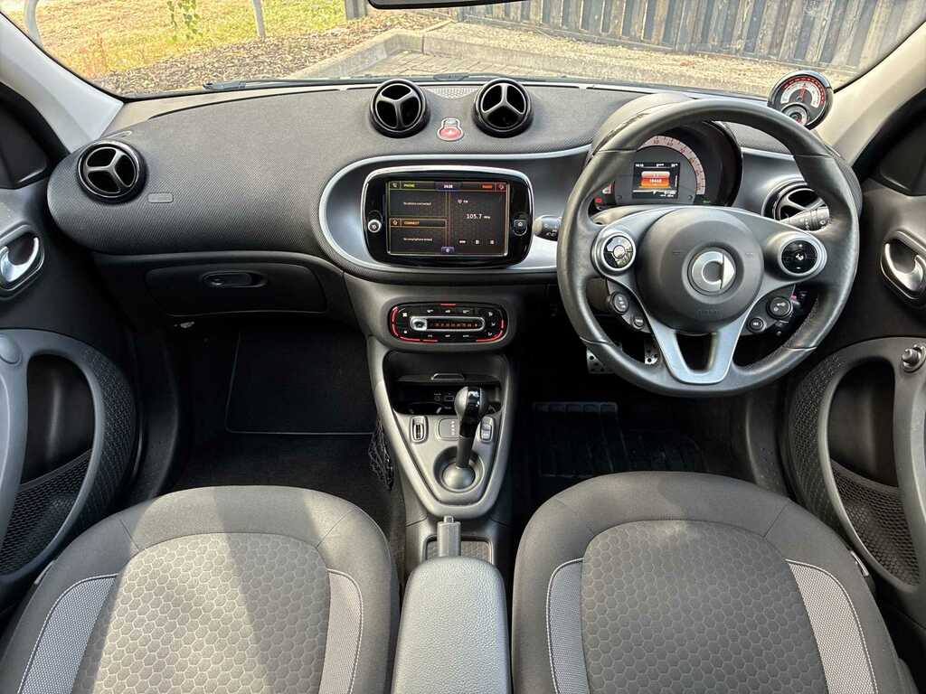 Smart Forfour 17.6Kwh Premium Hatchback 22Kw Black #8