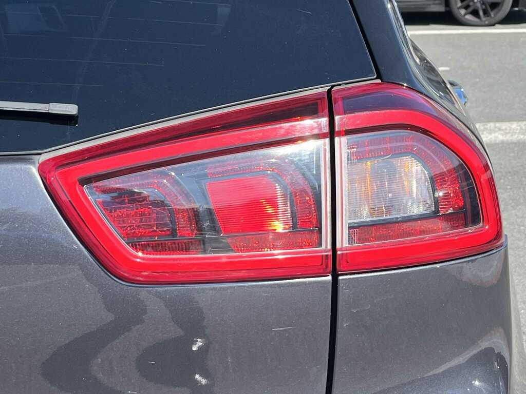 Kia Niro 1.6 Gdi Hybrid 2 Dct Blue #28