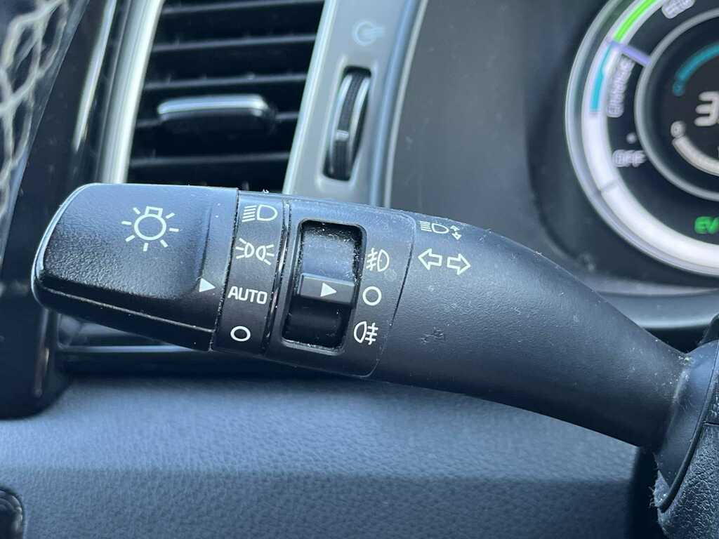 Kia Niro 1.6 Gdi Hybrid 2 Dct Blue #25