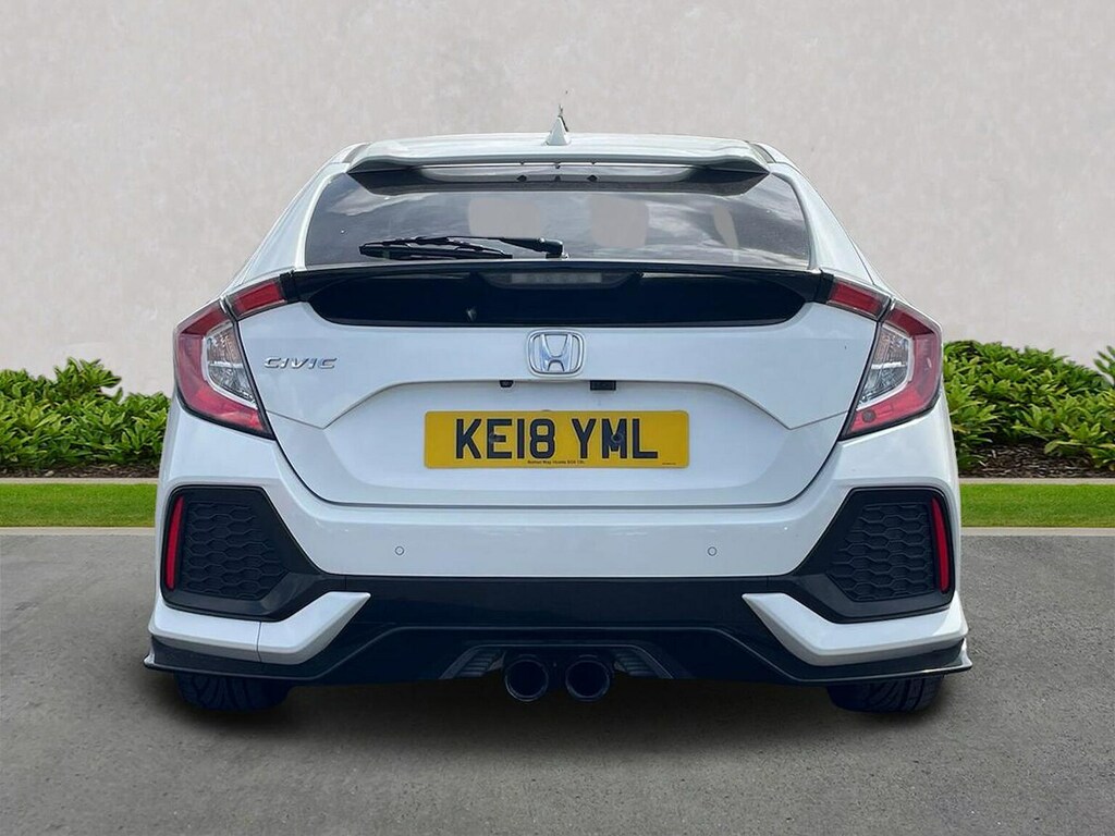 Honda Civic 1.5 Vtec Turbo Gpf Sport Hatchback Cvt KE18YML White #4