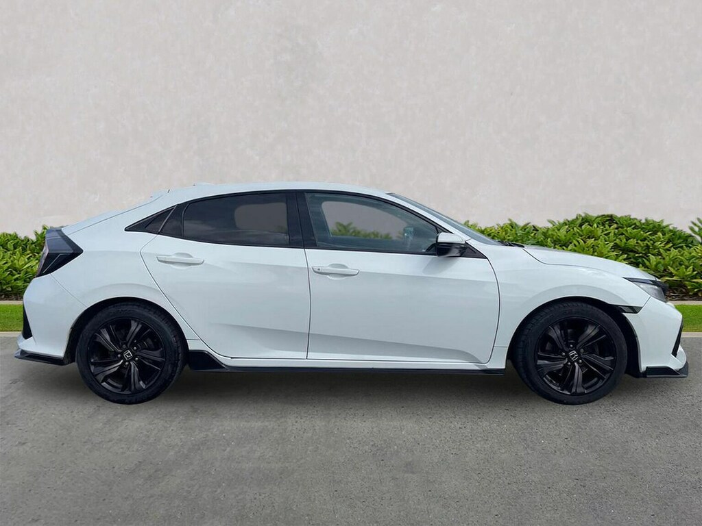 Honda Civic 1.5 Vtec Turbo Gpf Sport Hatchback Cvt KE18YML White #3