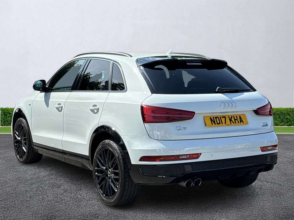 Audi Q3 2.0 Tdi Quattro Black Edition White #2