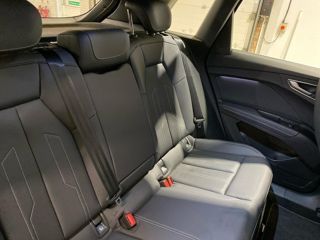 Audi Q4 E Tron 150Kw 40 63Kwh S Line Leather Purple #16