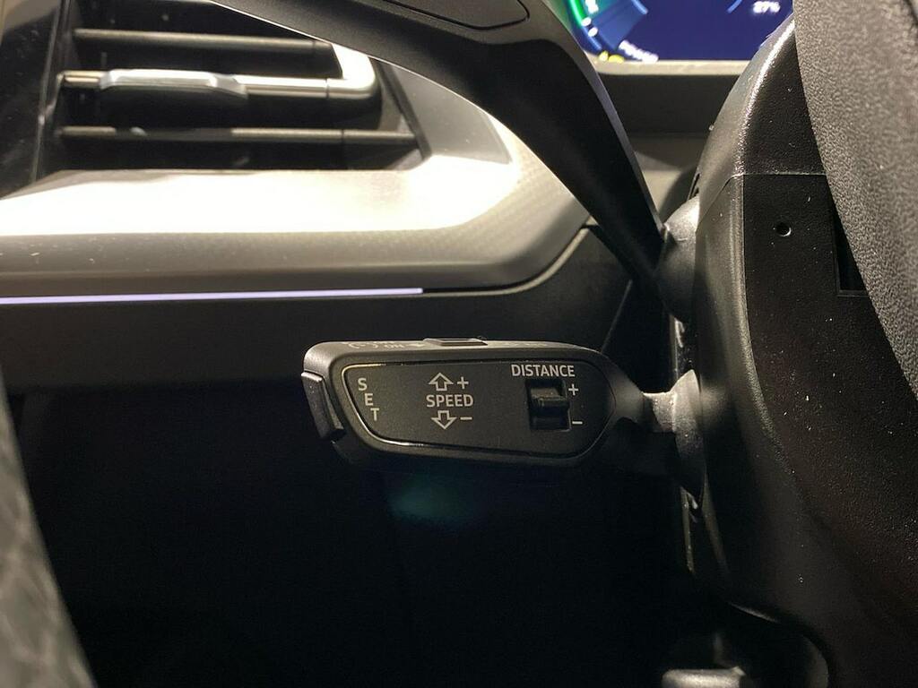 Audi Q4 E Tron 150Kw 40 63Kwh S Line Leather Purple #28