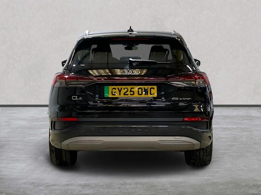 Audi Q4 E Tron 45 Sport Suv 82Kwh 286 Ps Black #4