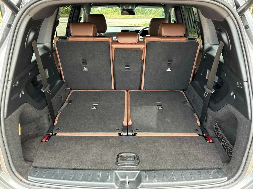 Mercedes-Benz GLB Class Glb 220 D 4Matic Amg Line Premium Grey #26