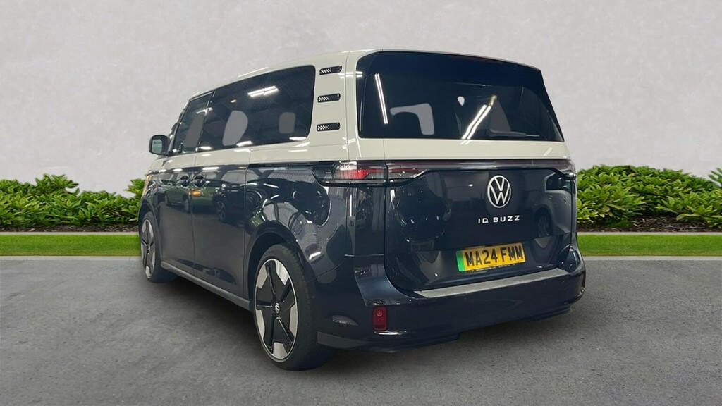Volkswagen ID.Buzz Pro 77Kwh 1St Edition Mpv 204 P White #3