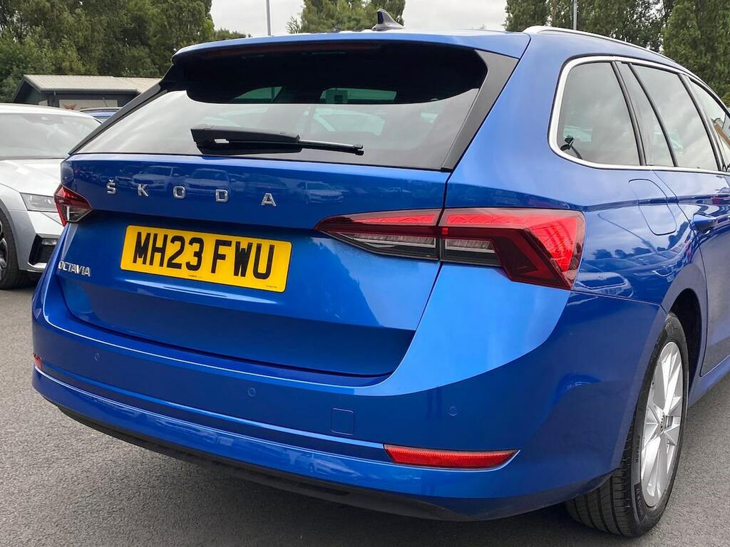 Skoda Octavia 2.0 Tsi Vrs Dsg White #36