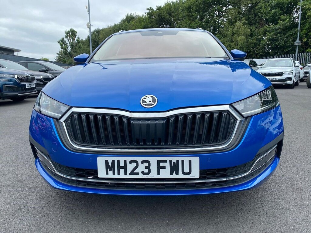 Skoda Octavia 2.0 Tsi Vrs Dsg White #39