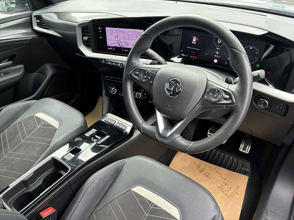 Vauxhall Mokka 1.2 Turbo Ultimate Hatchback White #14