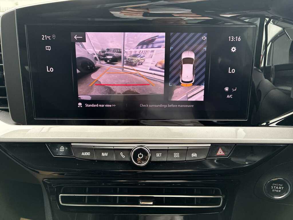 Vauxhall Mokka 1.2 Turbo Ultimate Hatchback White #21
