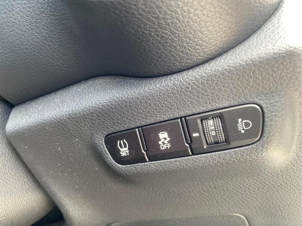 Kia Picanto 1.0 3 4 Seats Black #22
