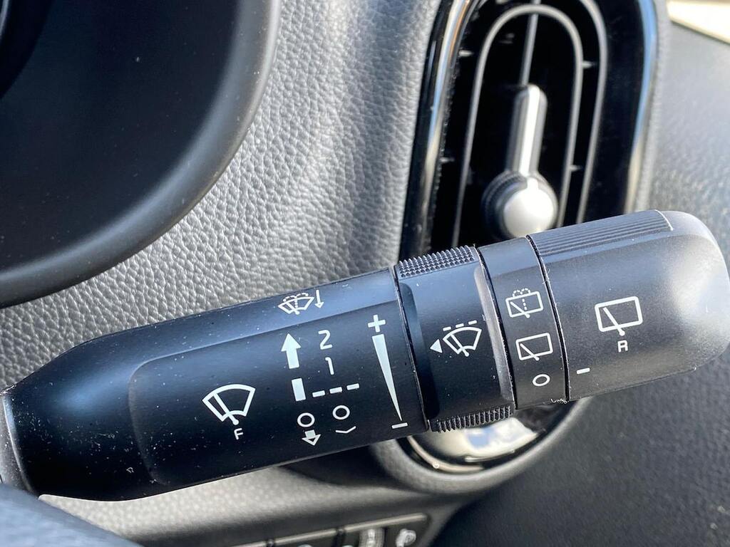 Kia Picanto 1.0 3 4 Seats Black #27