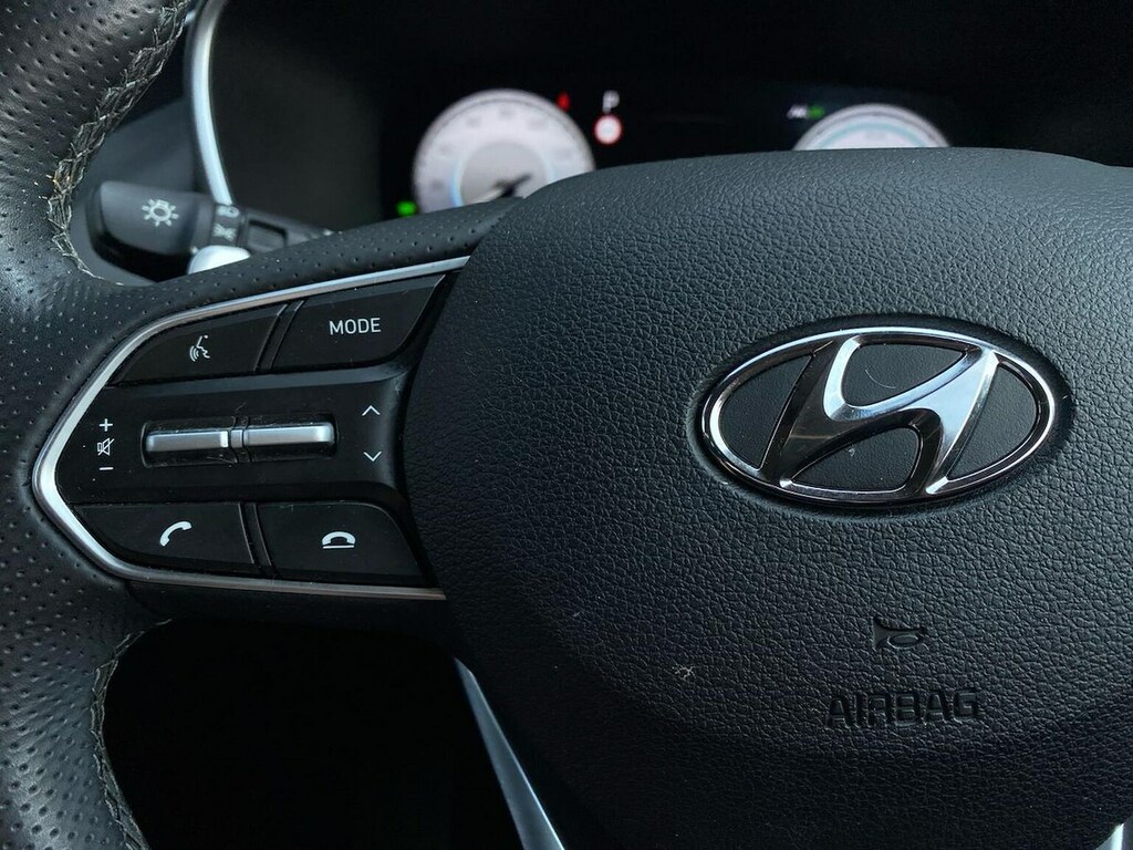 Hyundai Santa Fe Ultimate Black #25