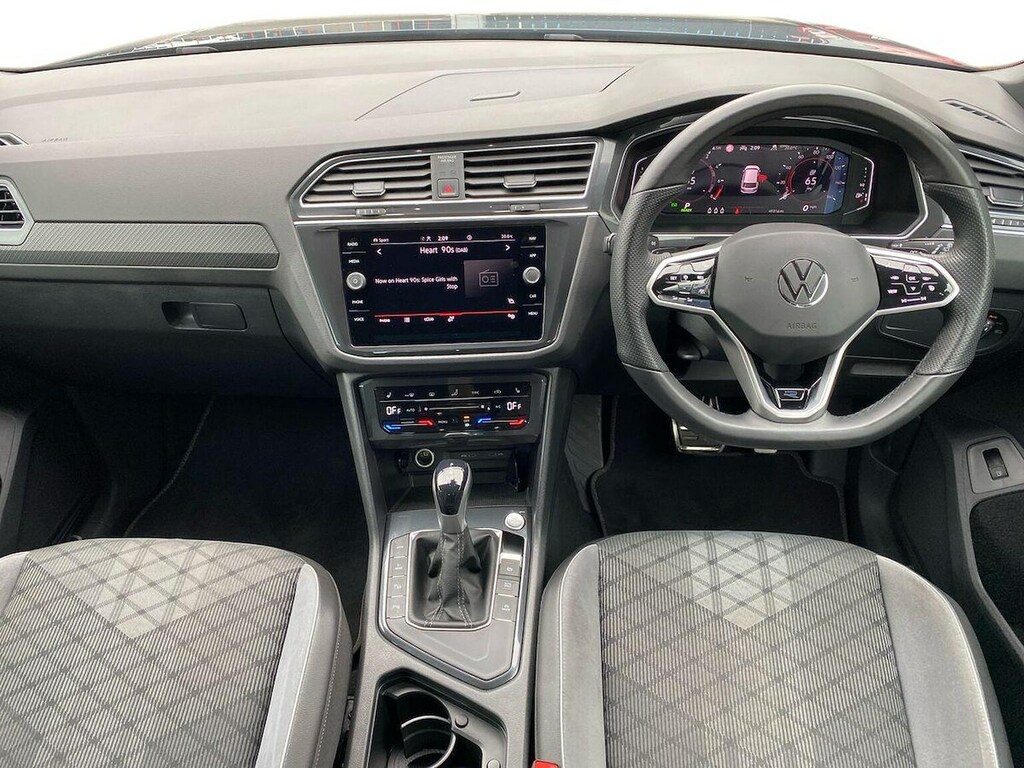 Volkswagen Tiguan R-line White #8
